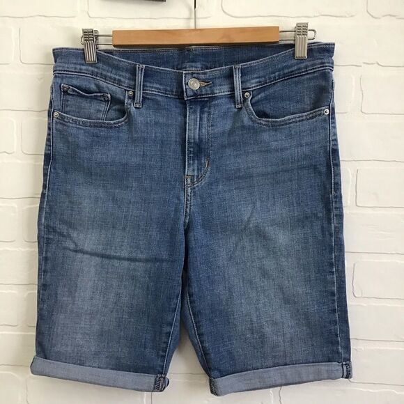 LEVIS jeans shorts size 31 blue denim jorts bermudas summer mid/high waited rise - Picture 10 of 10